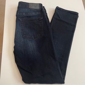 Men’s Express Jeans Super Dark Wash Size 32x32